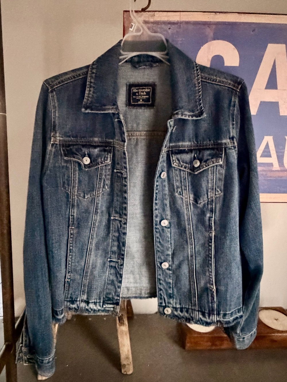 Abercrombie & Fitch women’s soft cotton/denim jacket. Size Med.